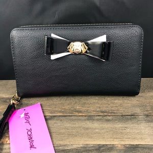 Betsey Johnson Wallet/Wristlet